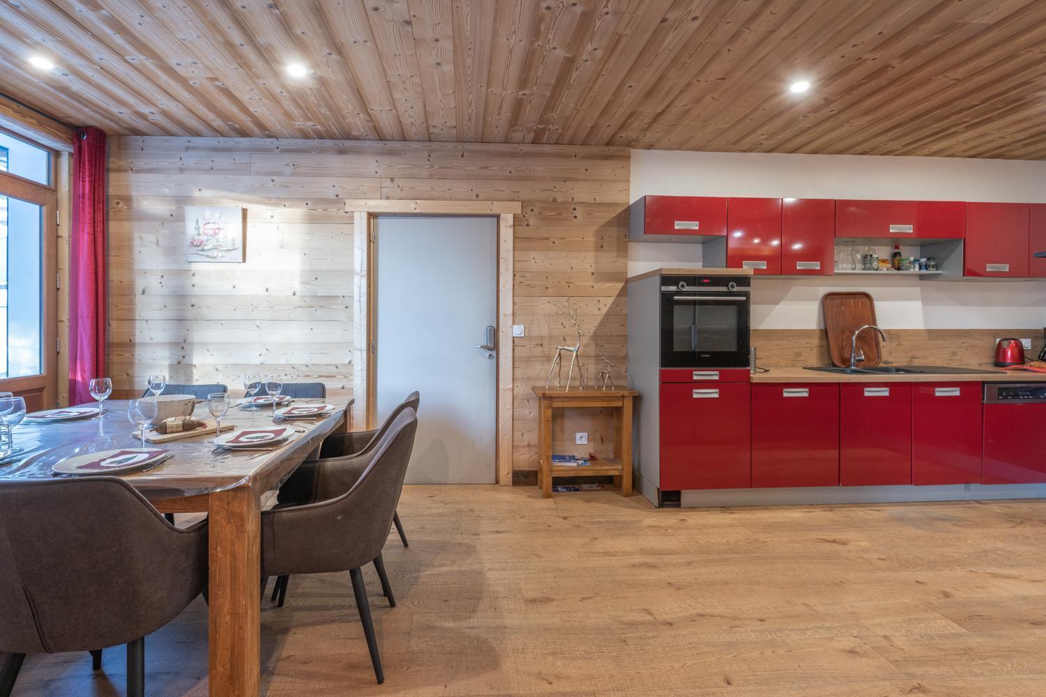 Chalet Alpe D'Huez 1850-Sea And Mountain Pleasure Avec 2 Appartements- 1 Appartement 3 Chambres 8 Couchages - 3 Salles D'Eau Et 1 Appartement 5 Chambres 12 Couchages 5 Salles D'Eau - Jacuzzi Et Sauna -Pieds Des Pistes Et Centre Luaran gambar