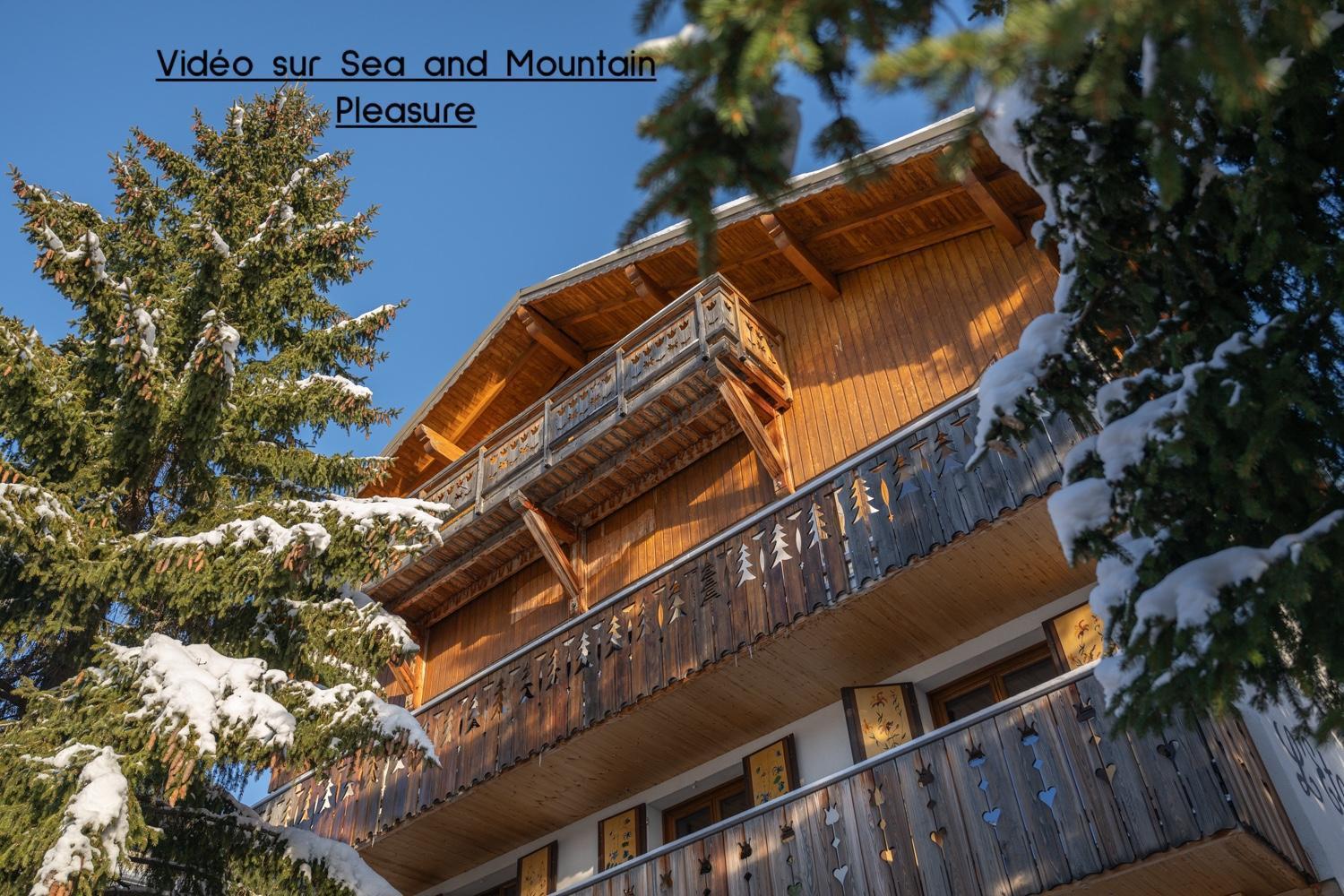 Chalet Alpe D'Huez 1850-Sea And Mountain Pleasure Avec 2 Appartements- 1 Appartement 3 Chambres 8 Couchages - 3 Salles D'Eau Et 1 Appartement 5 Chambres 12 Couchages 5 Salles D'Eau - Jacuzzi Et Sauna -Pieds Des Pistes Et Centre Luaran gambar