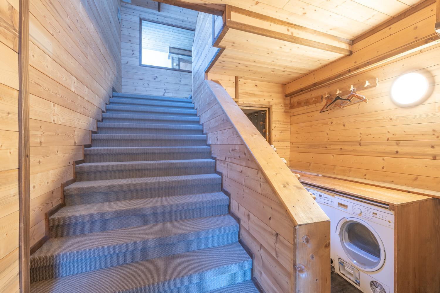 Chalet Alpe D'Huez 1850-Sea And Mountain Pleasure Avec 2 Appartements- 1 Appartement 3 Chambres 8 Couchages - 3 Salles D'Eau Et 1 Appartement 5 Chambres 12 Couchages 5 Salles D'Eau - Jacuzzi Et Sauna -Pieds Des Pistes Et Centre Luaran gambar