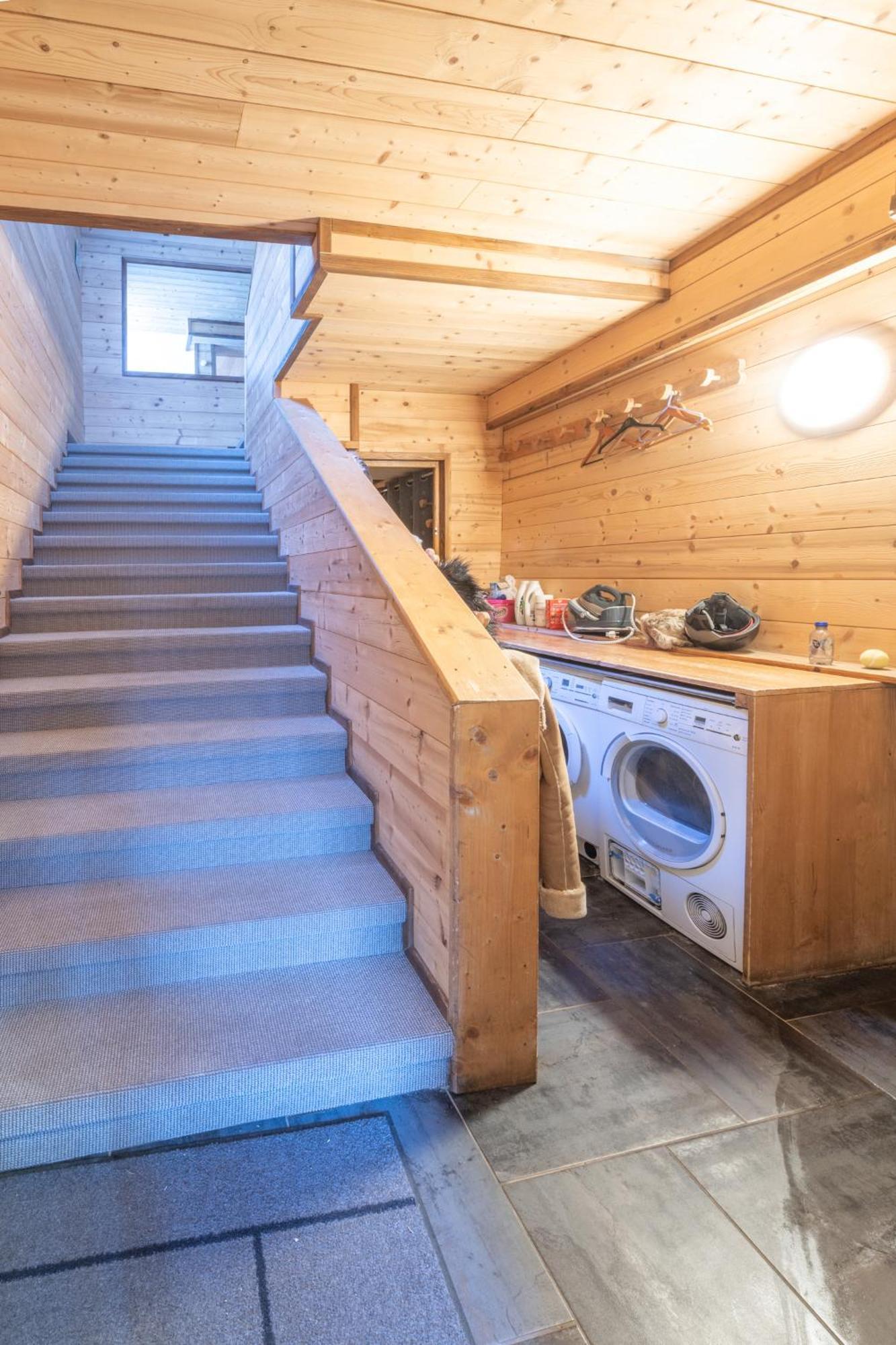 Chalet Alpe D'Huez 1850-Sea And Mountain Pleasure Avec 2 Appartements- 1 Appartement 3 Chambres 8 Couchages - 3 Salles D'Eau Et 1 Appartement 5 Chambres 12 Couchages 5 Salles D'Eau - Jacuzzi Et Sauna -Pieds Des Pistes Et Centre Luaran gambar